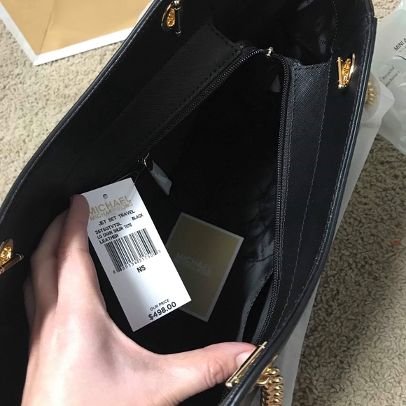 Large Shoulder  Chain Tote - Picture 5 of 7